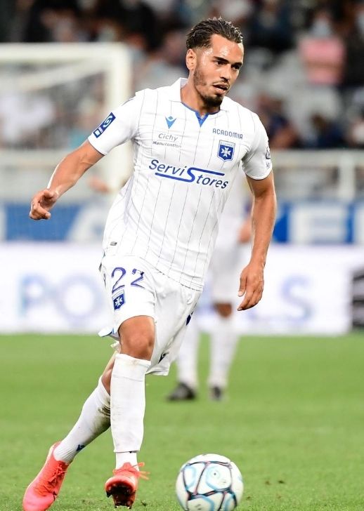 Hamza Sakhi, le joueur de l'AJ Auxerre.