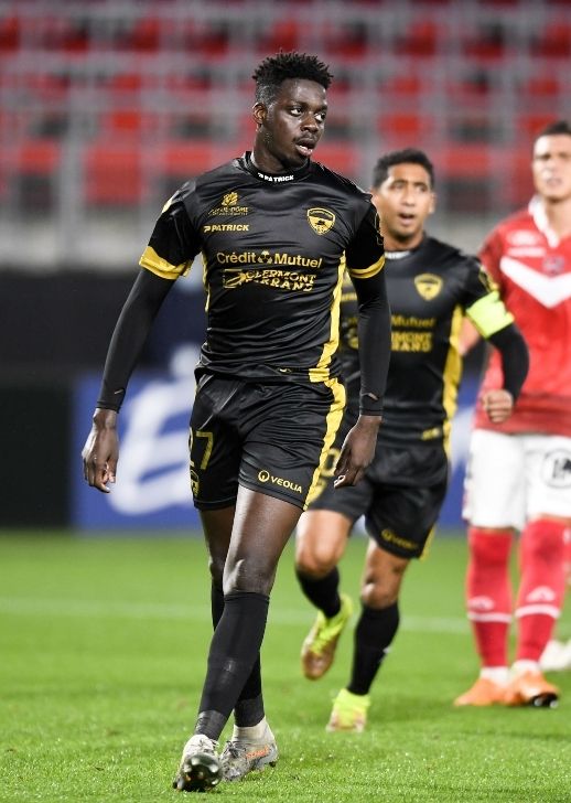 Bayo a signé son premier triplé, à Valenciennes.