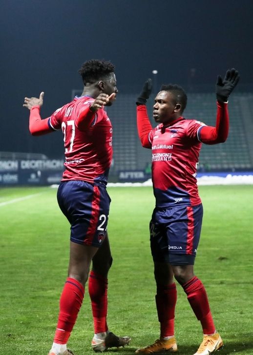 Mohamed Bayo et Jodel Dossou (Clermont Foot)