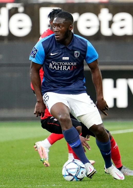 Axel Bamba (Paris FC).