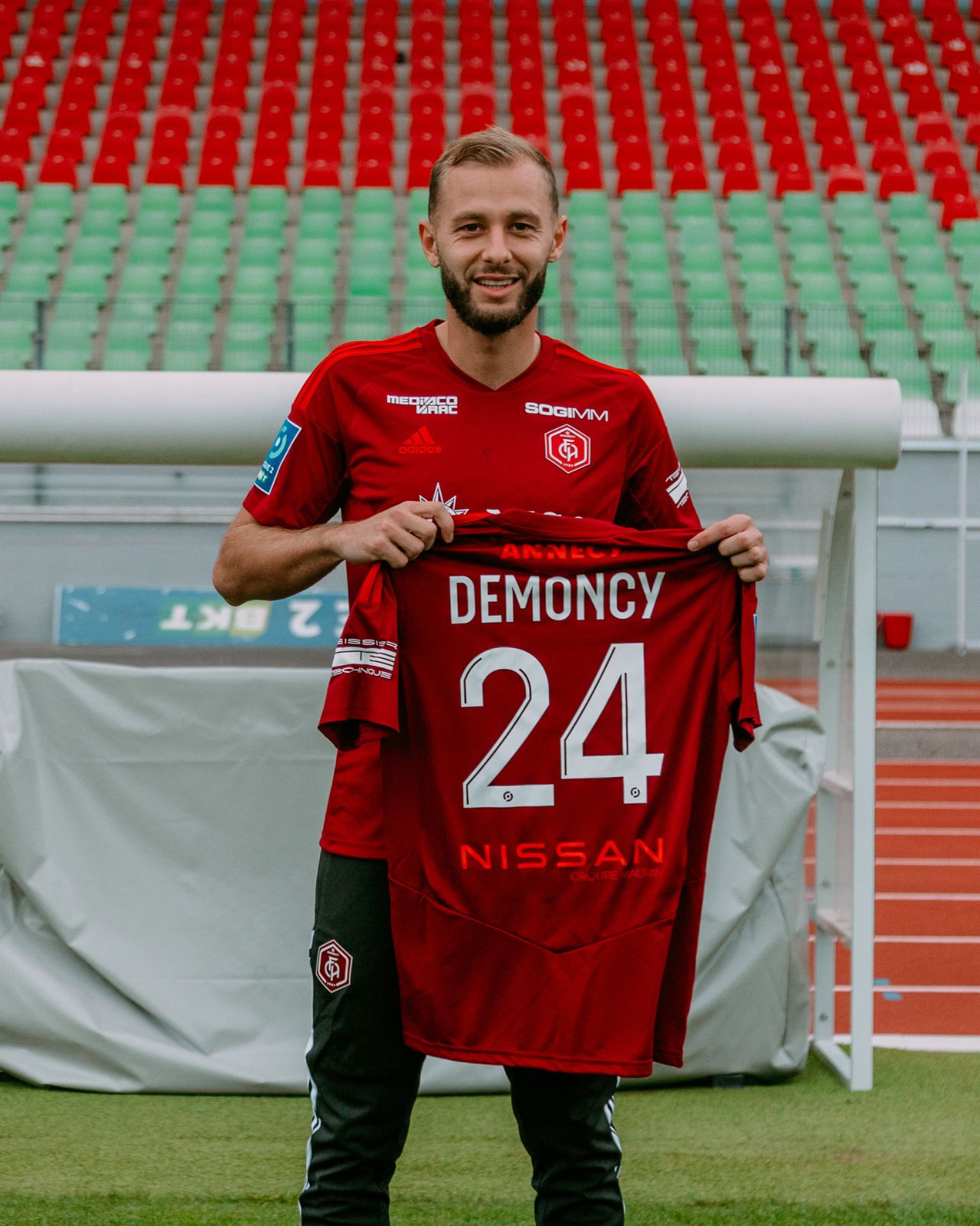 Yohan Demoncy  (FC Annecy).