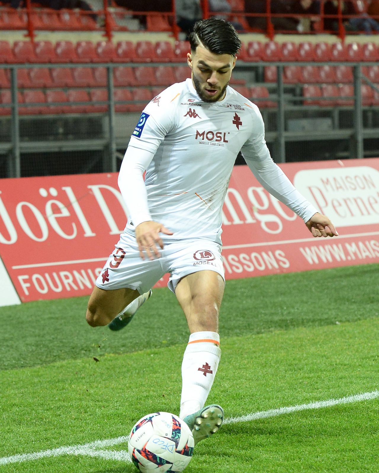 Georges Mikautadze (FC Metz) a distribué sa 5e passe décisive de la saison lors de la 26e journée.