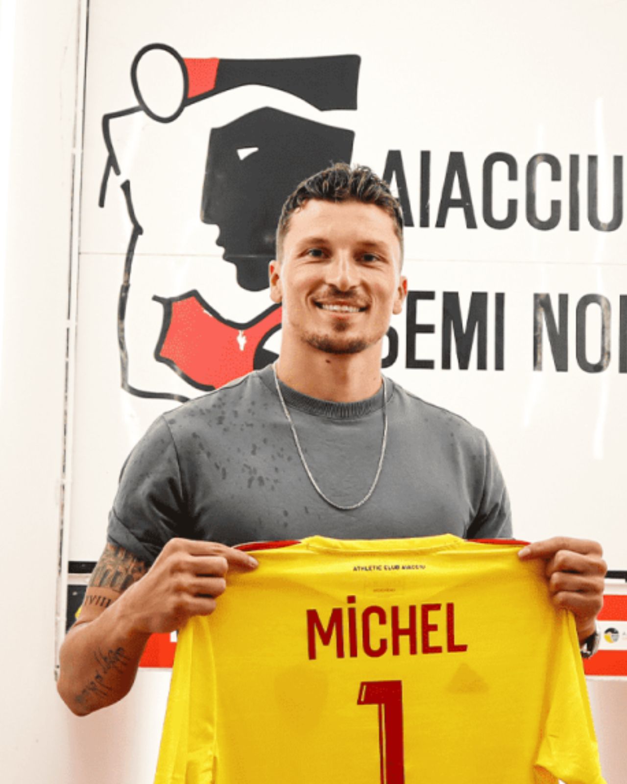 Mathieu Michel rejoint l'AC Ajaccio.