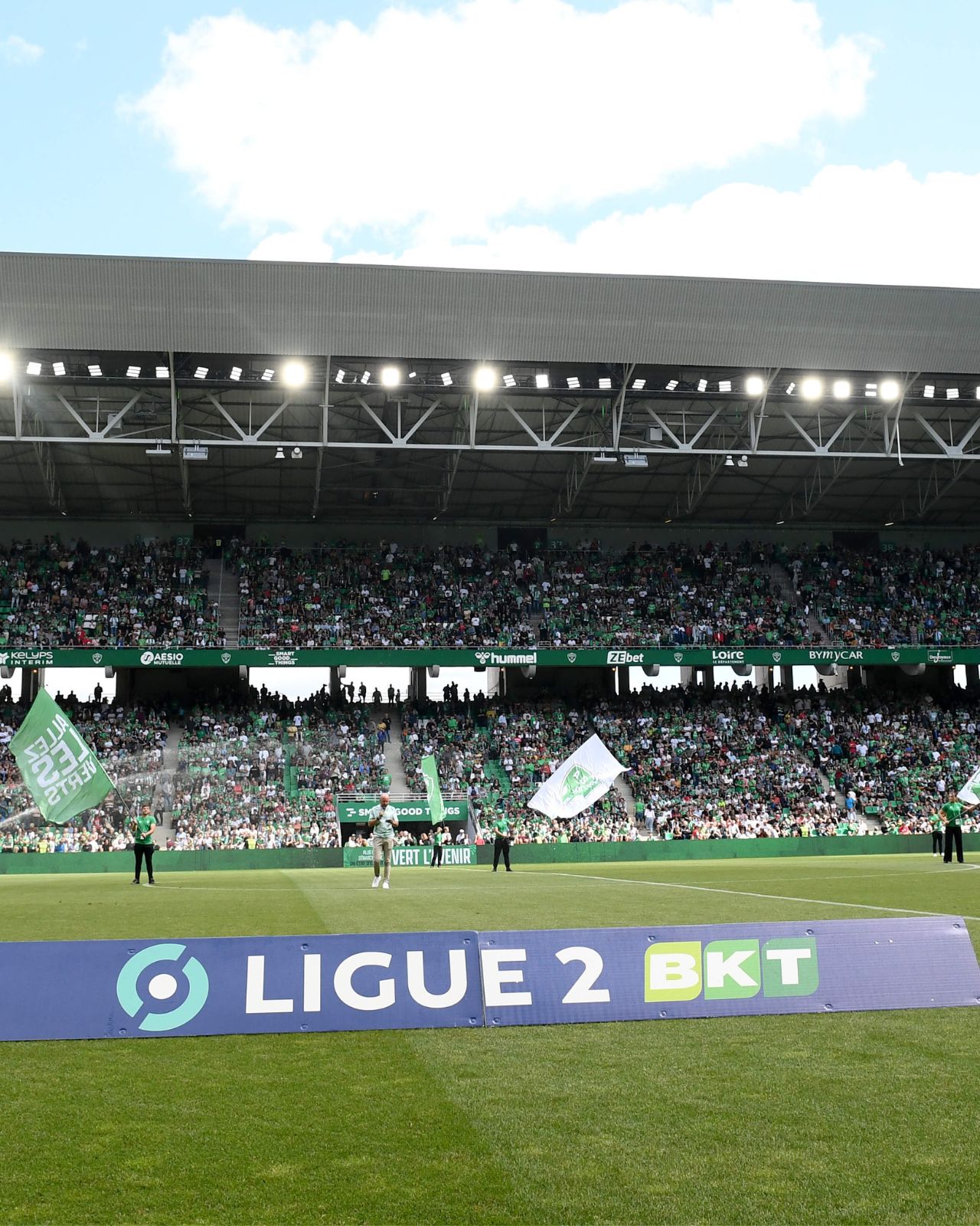 Geoffroy-Guichard, un des stades de la Ligue 2 BKT cette saison.