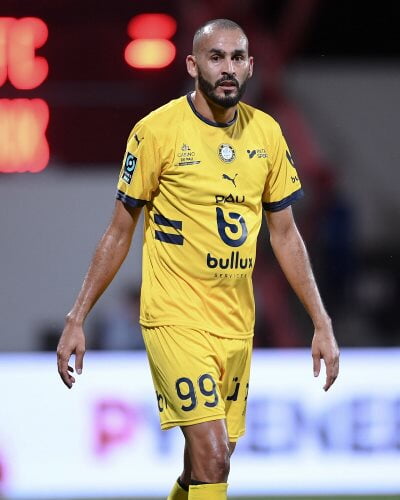 Khalid Boutaïb (Pau FC).